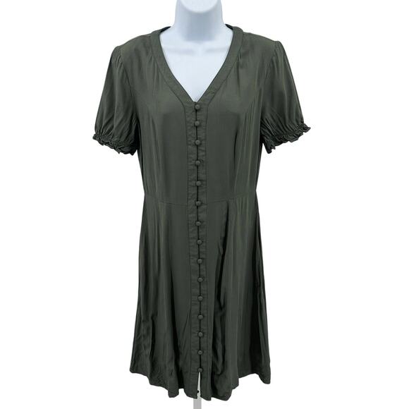 Dip Shirt Dress XS Green Knee Length Short Sleeve V-Neck Elastic Cuff Button Up - Picture 1 of 7